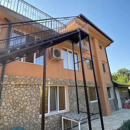 Affittacamere M&v House *